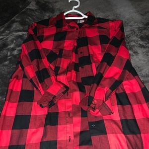 Flannel style button up❤️